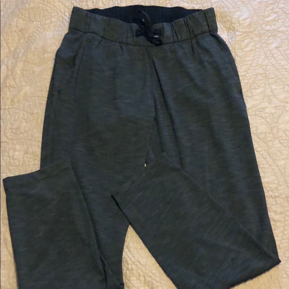 Lululemon Gray Jetsetter Pants